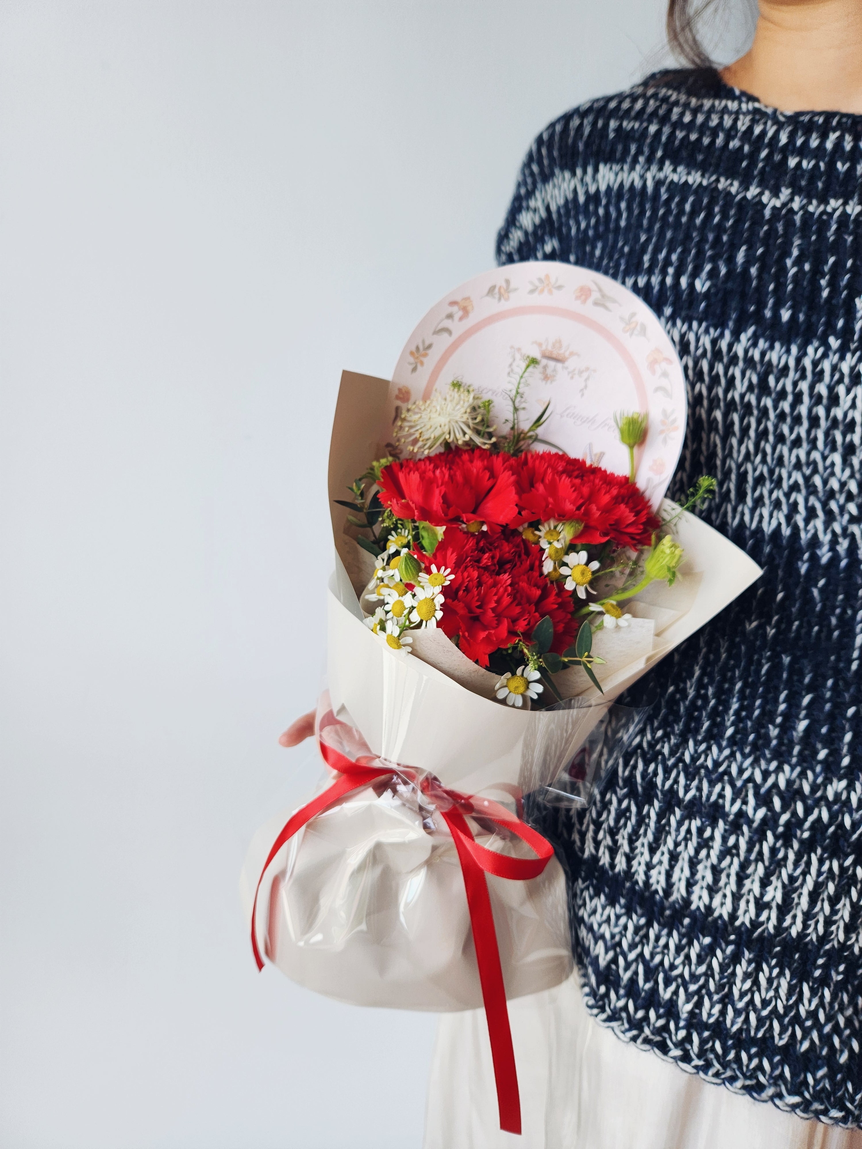 Love-y, Mum Fresh Carnation Bouquet