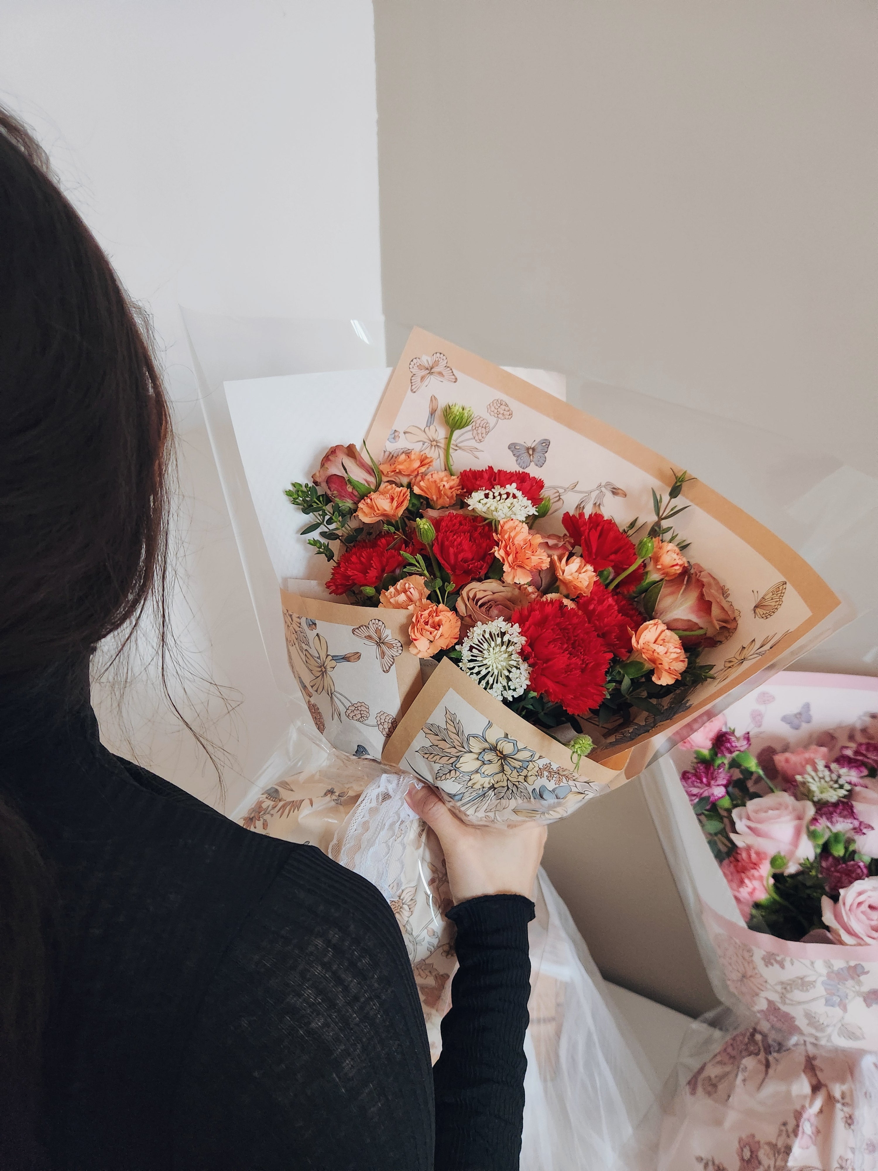 Burnt Sugar Beauty Fresh Carnation & Rose Bouquet