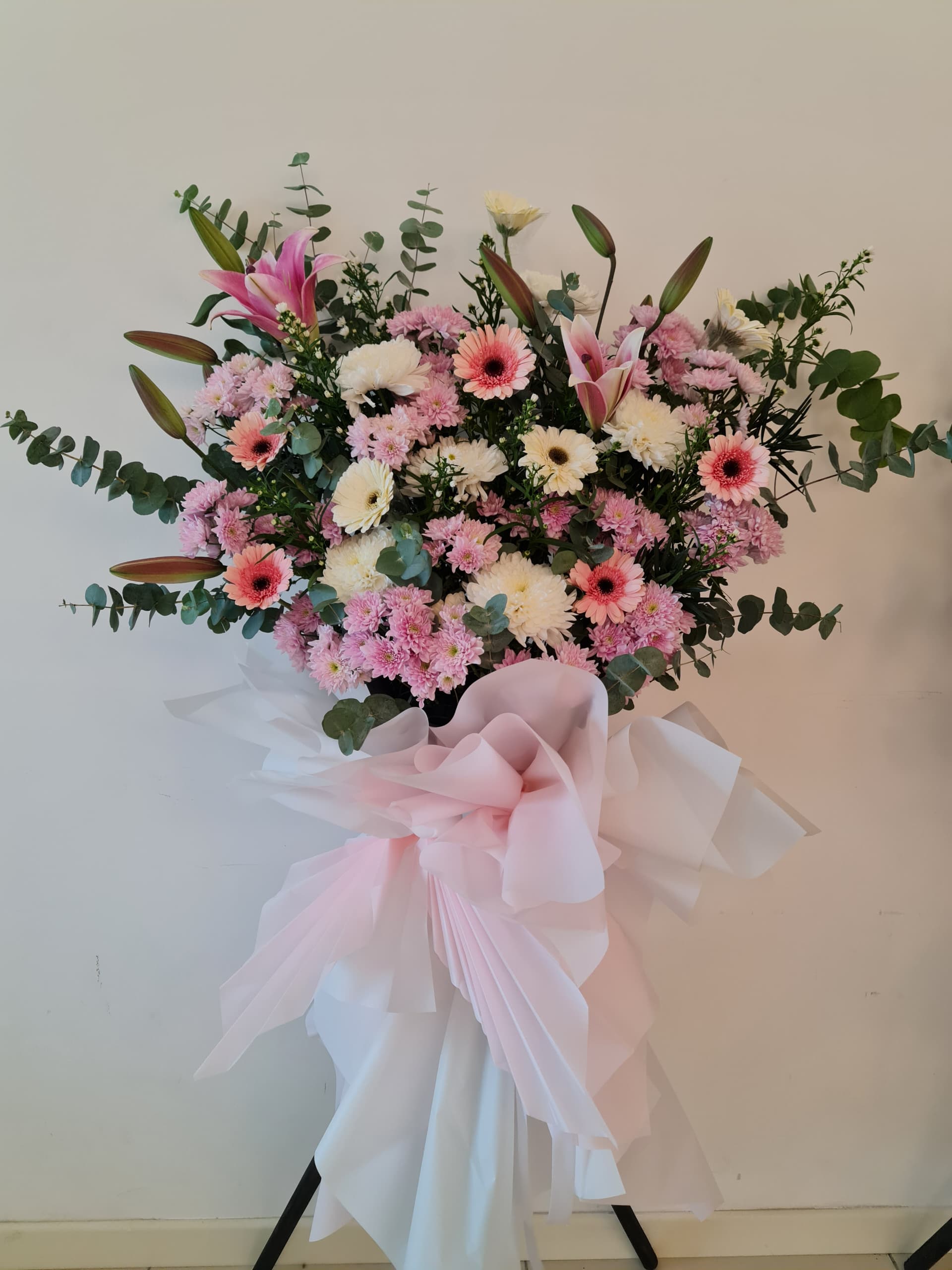 Heavenly Rest Condolence Flower Stand