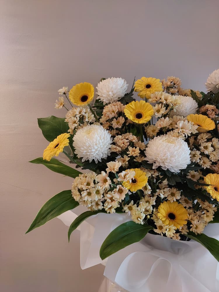 Graceful Farewell Condolence Flower Stand