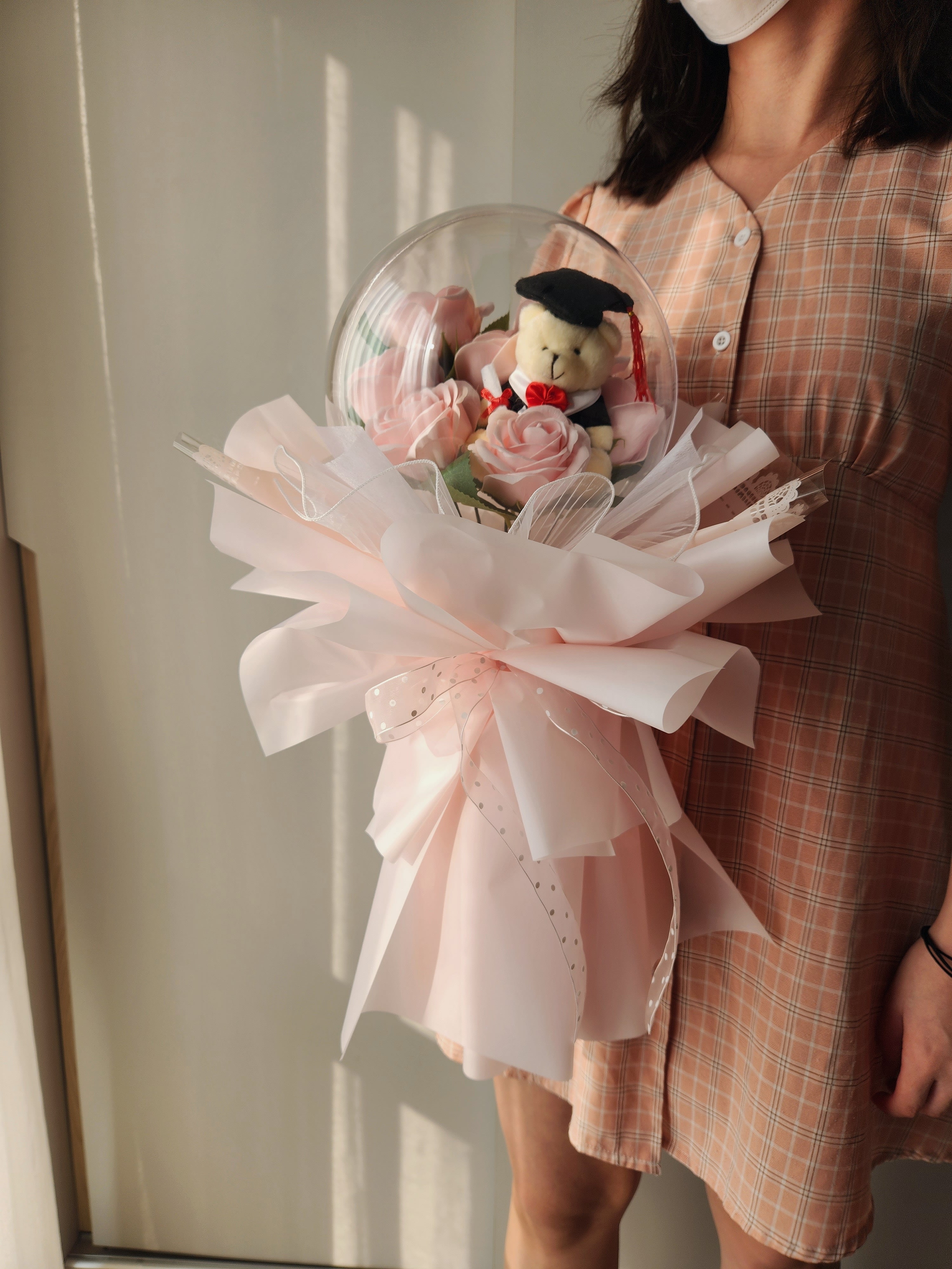 BB World Graduation Bouquet