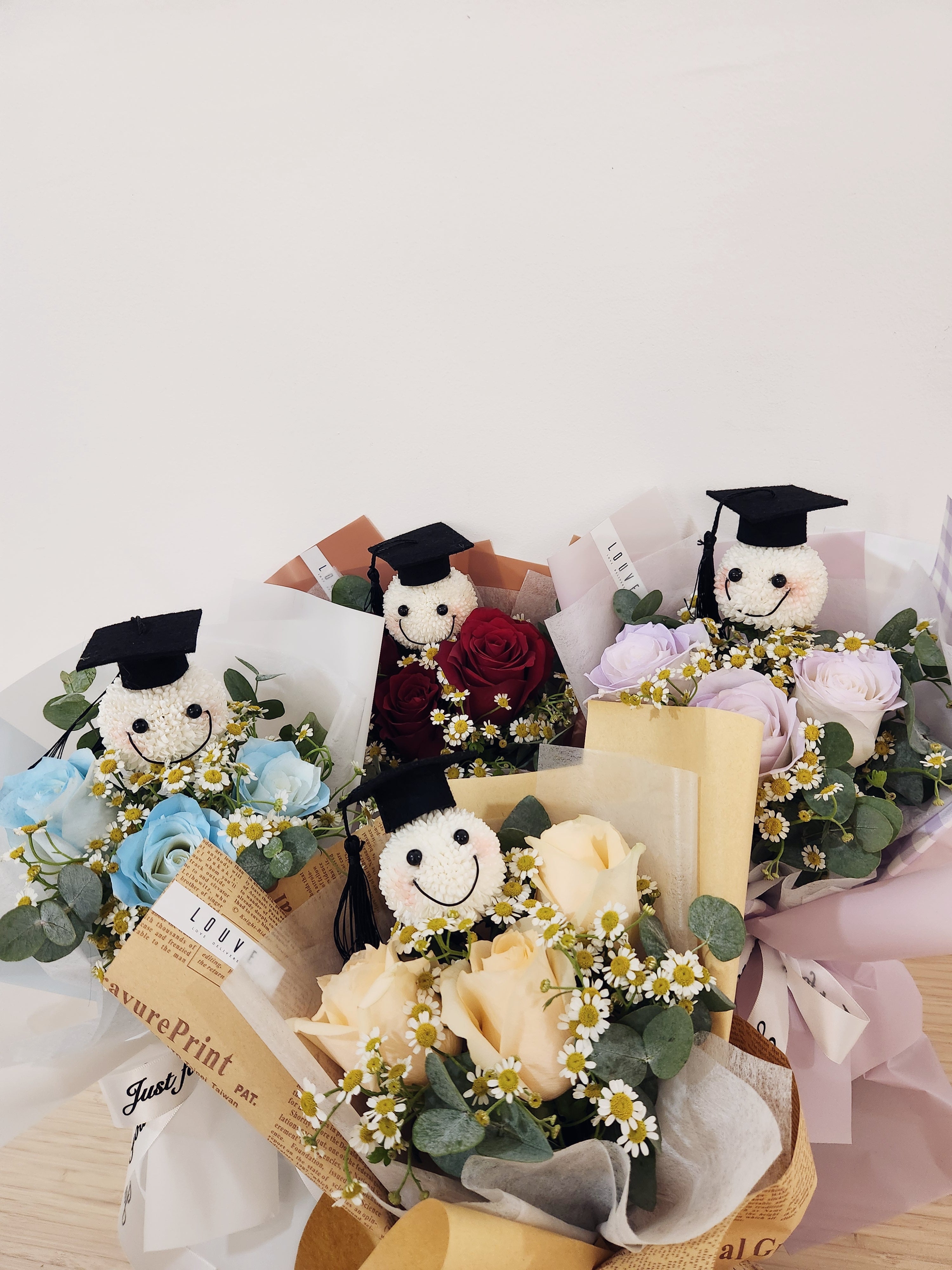 Scholarly Smiles Graduation Bouquet