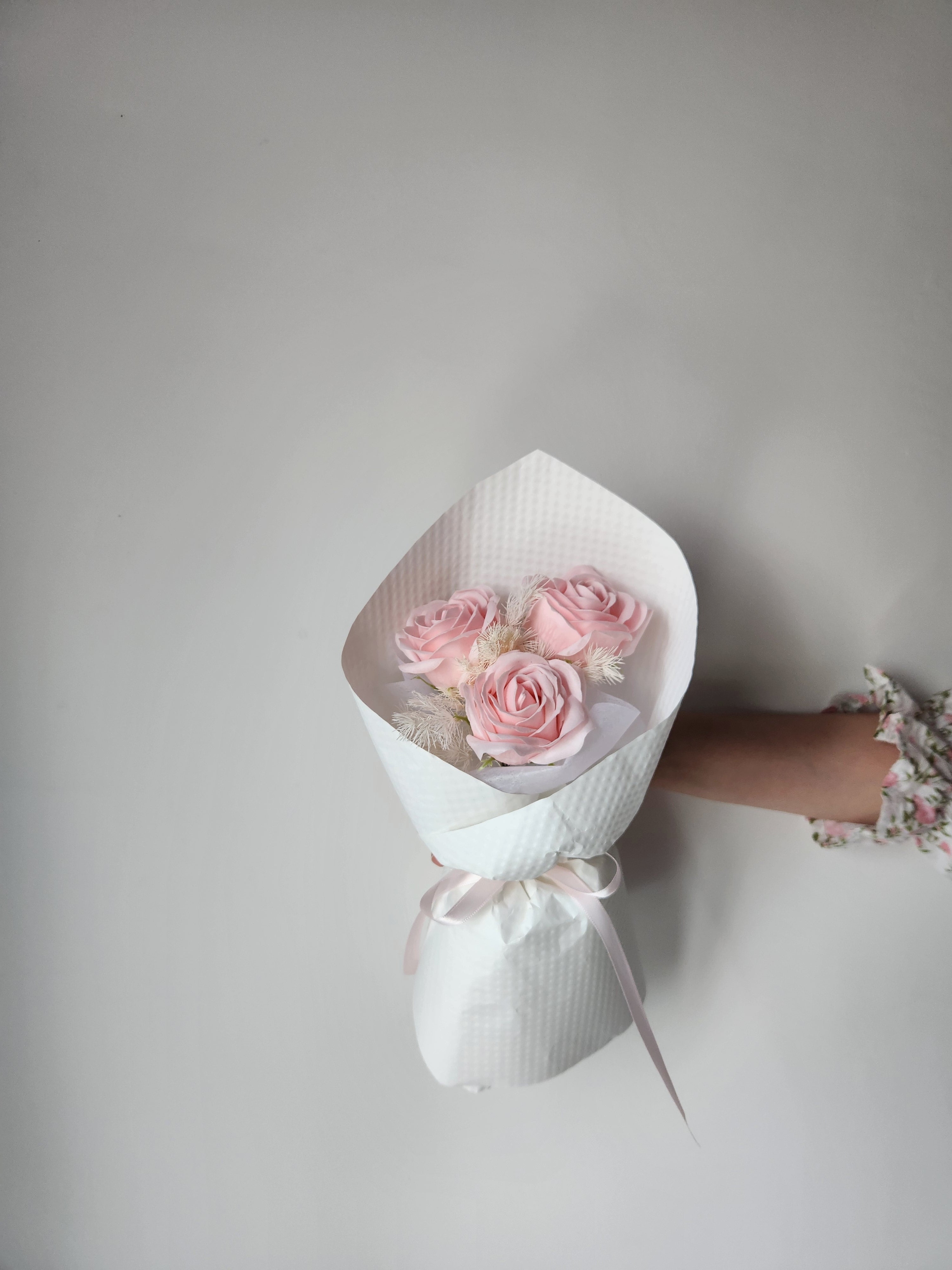 Beauty Diamond Rose Bouquet