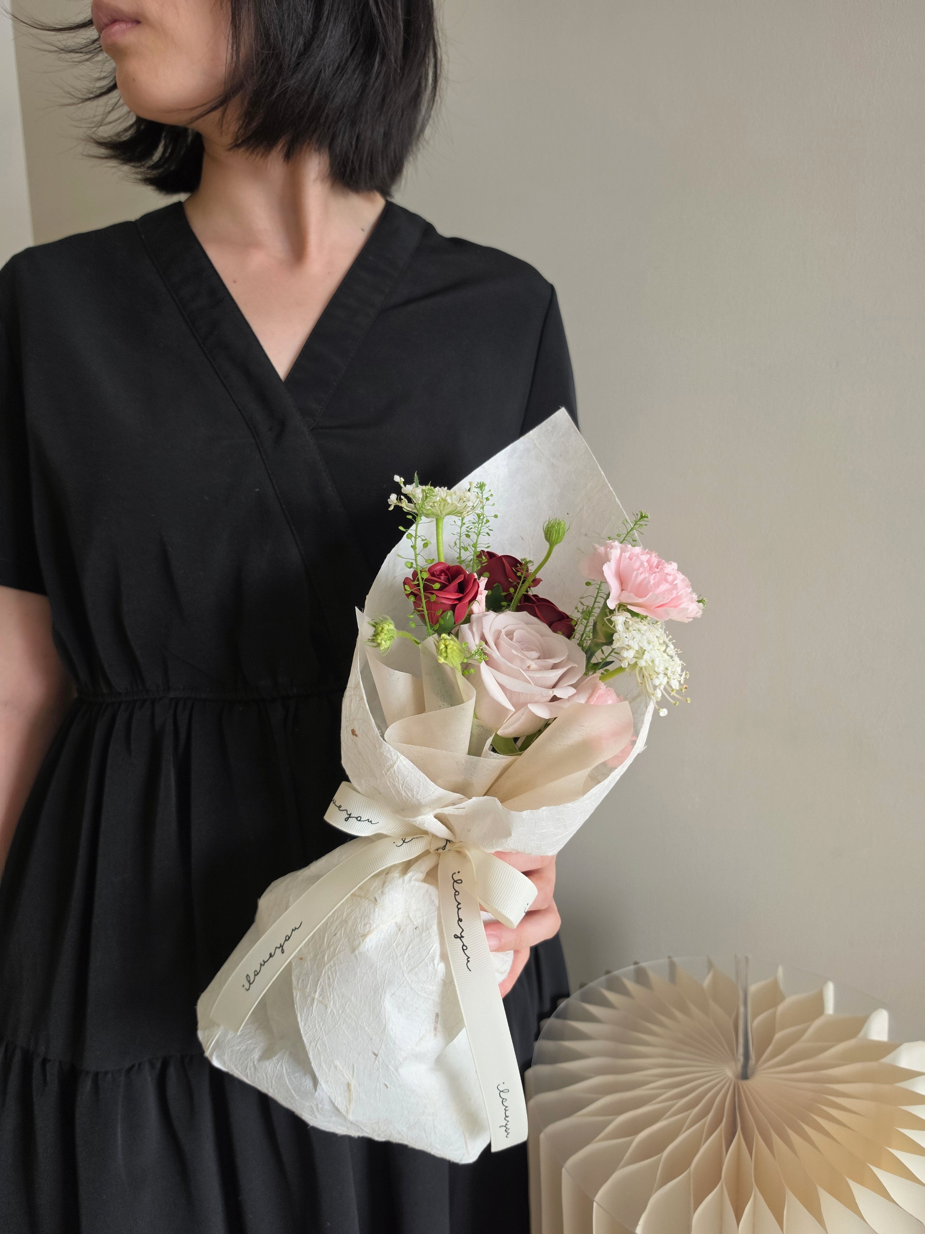 Soft Muse Fresh Carnation Bouquet