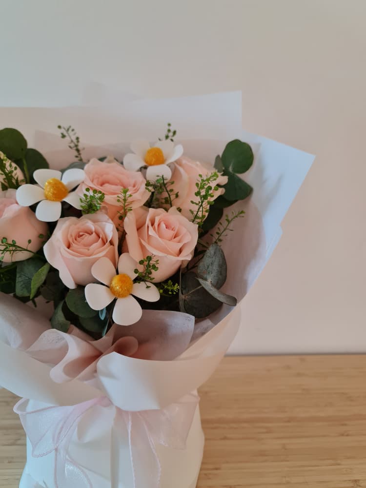 Pink Melody Rose Bouquet