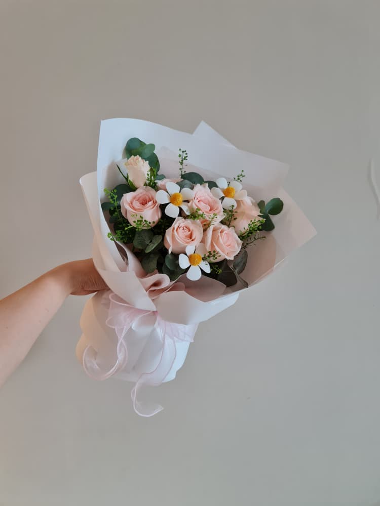 Pink Melody Rose Bouquet
