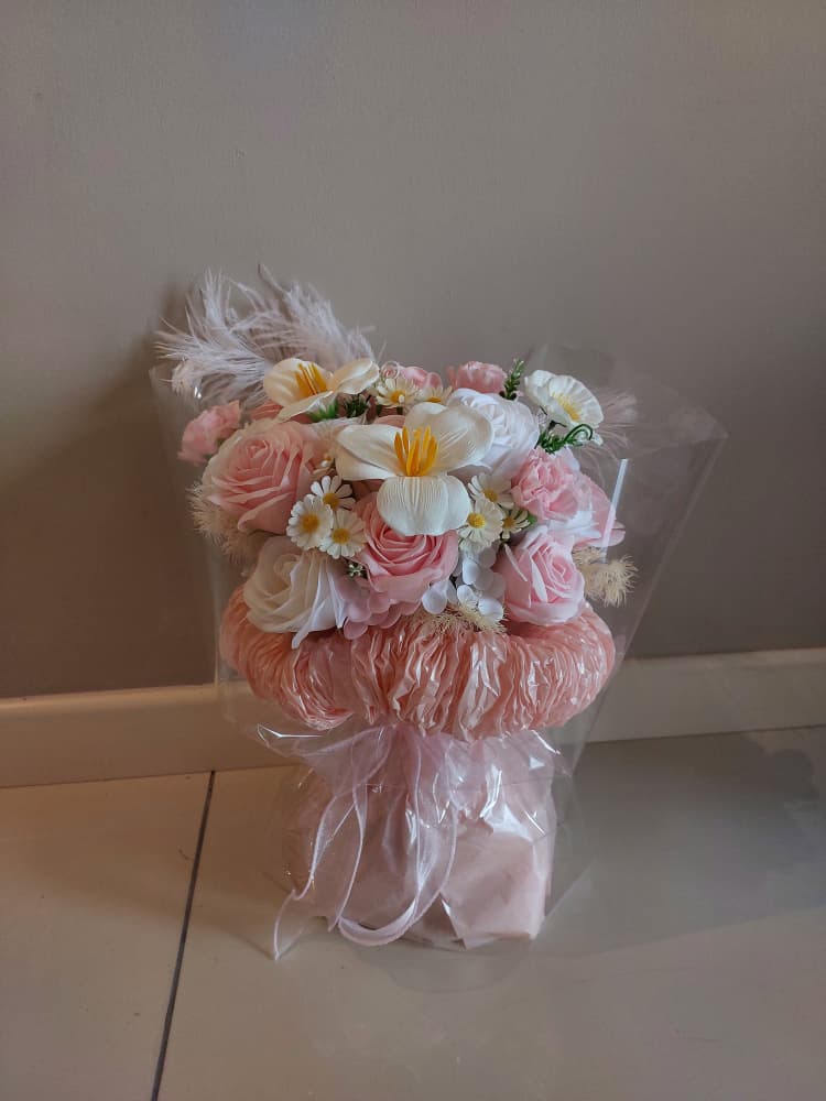 Pinkfriend Soap Flower Bouquet