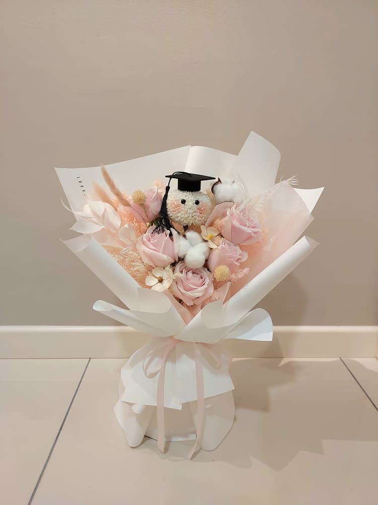 Little Grad Soap Flower Bouquet