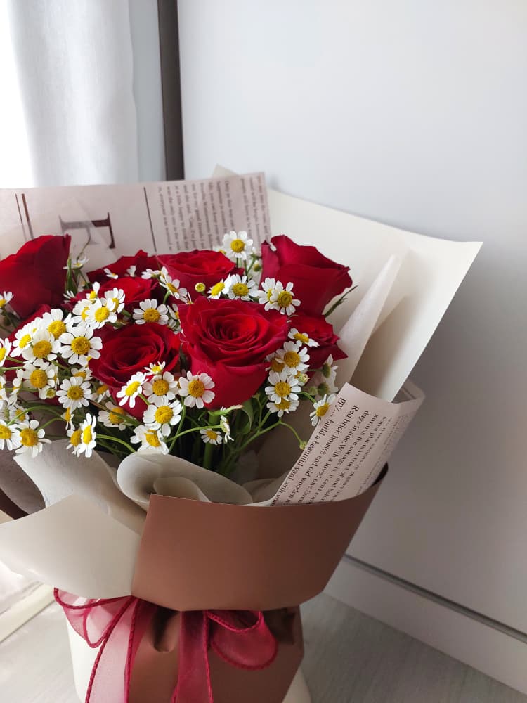 Merlot Kiss Fresh Rose Bouquet