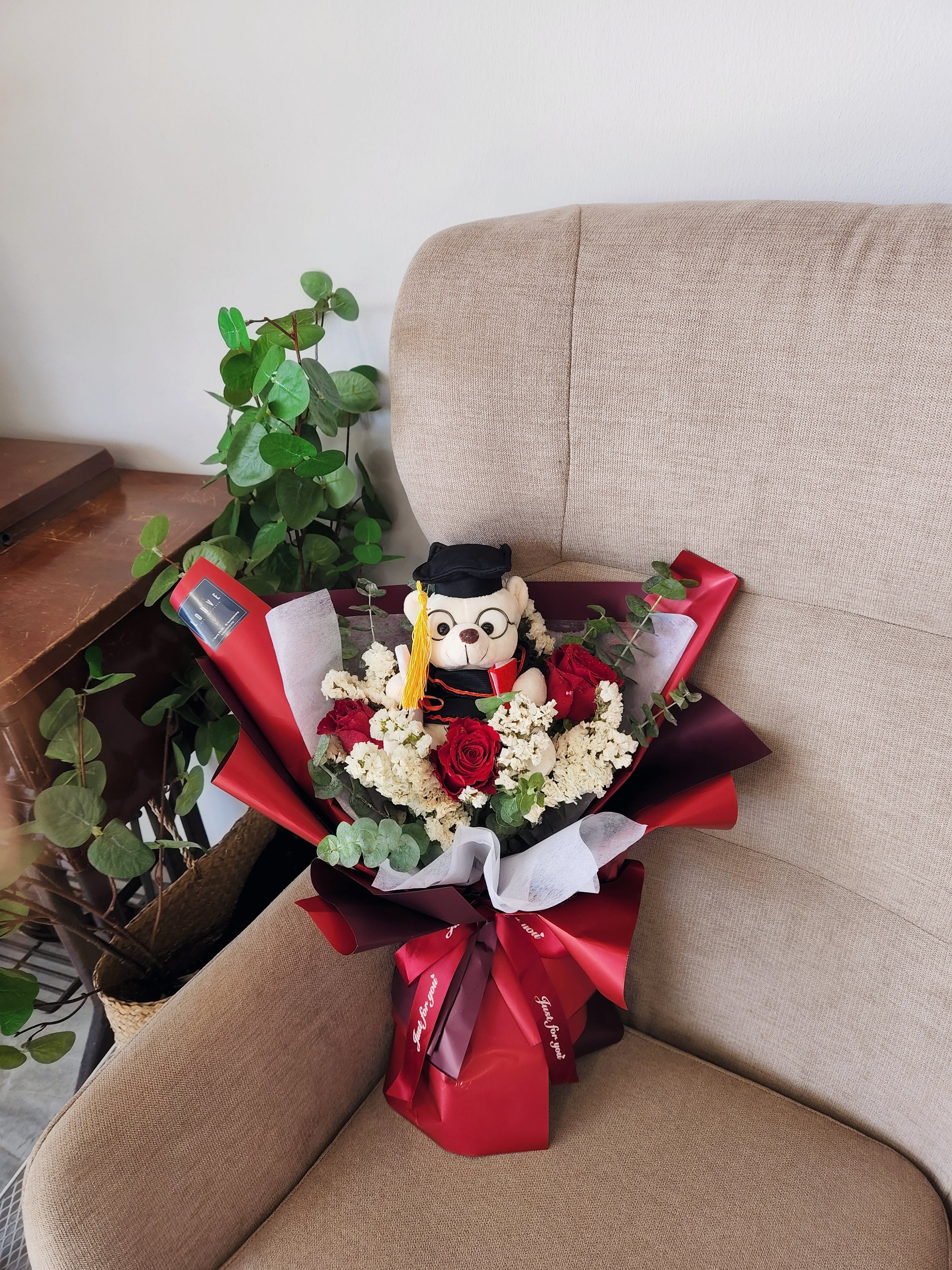 Superstar Teddy Graduation Bouquet