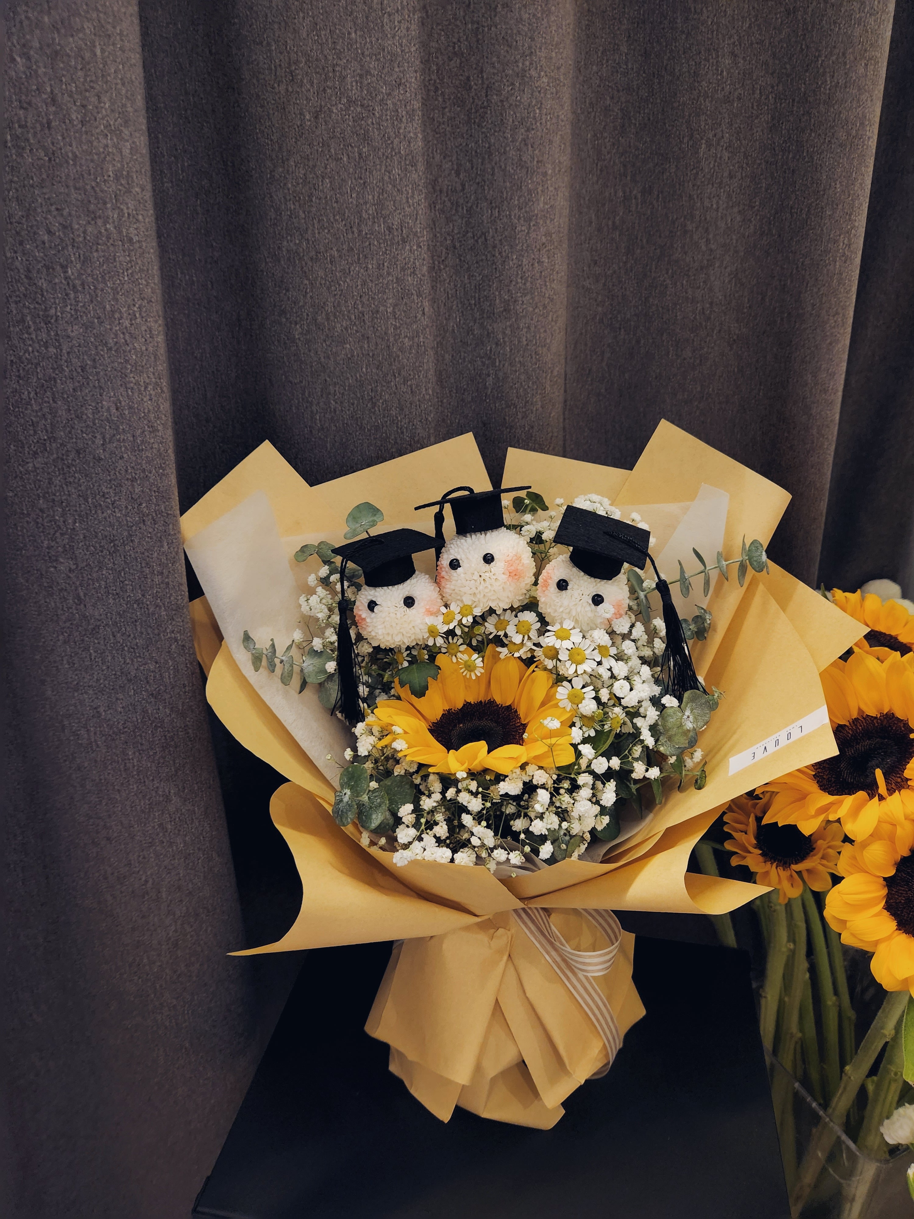 Bro Tang Yuan Sunflower Graduation Bouquet