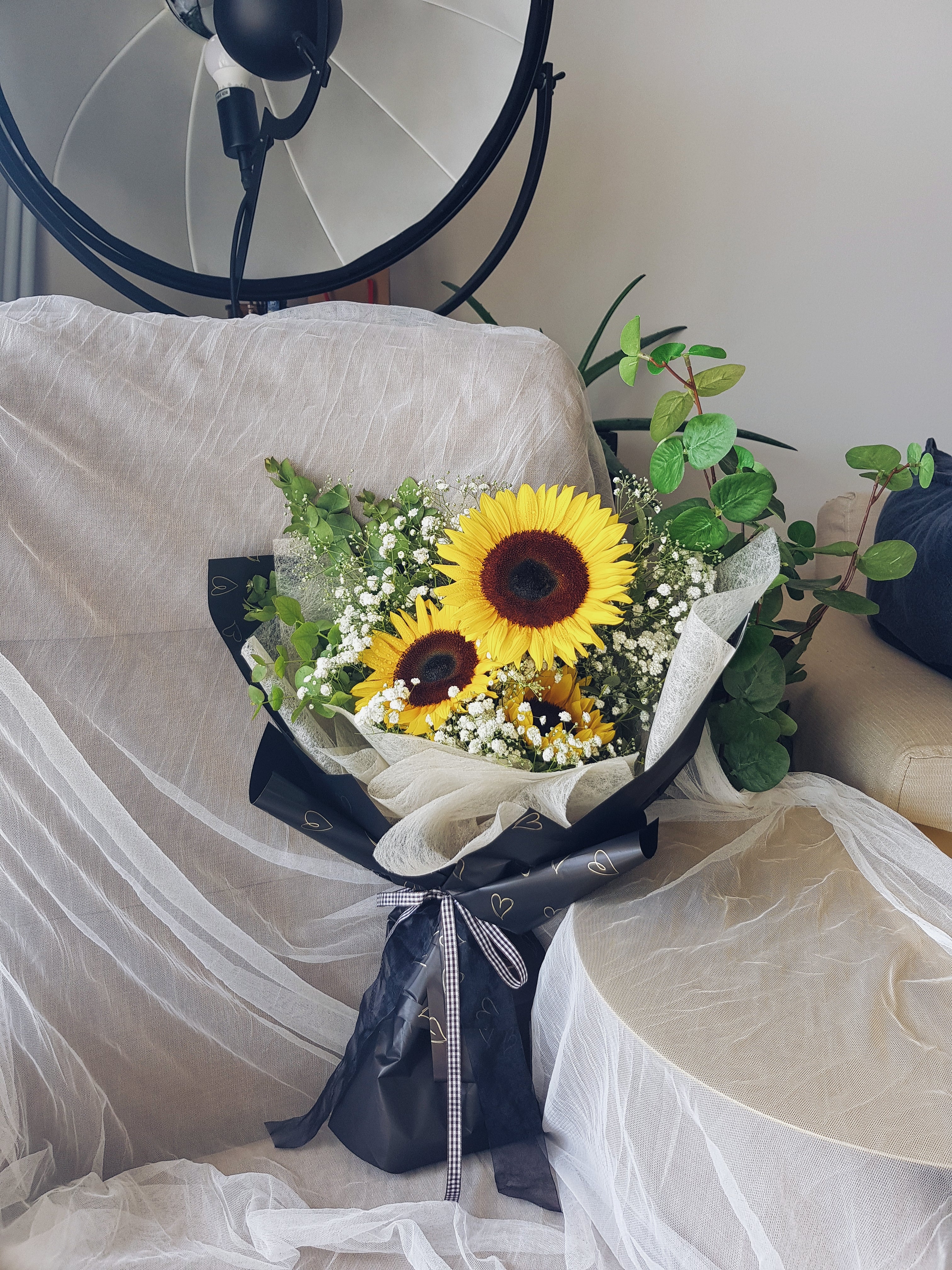 Classic Sunflower bouquet